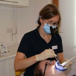 Zahnarzt Dr. Groß Endodontie_1